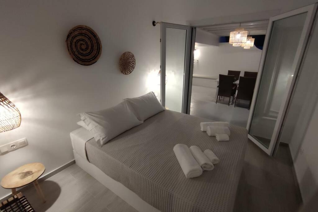 Eolia Luxury Suites Andros Батси Экстерьер фото